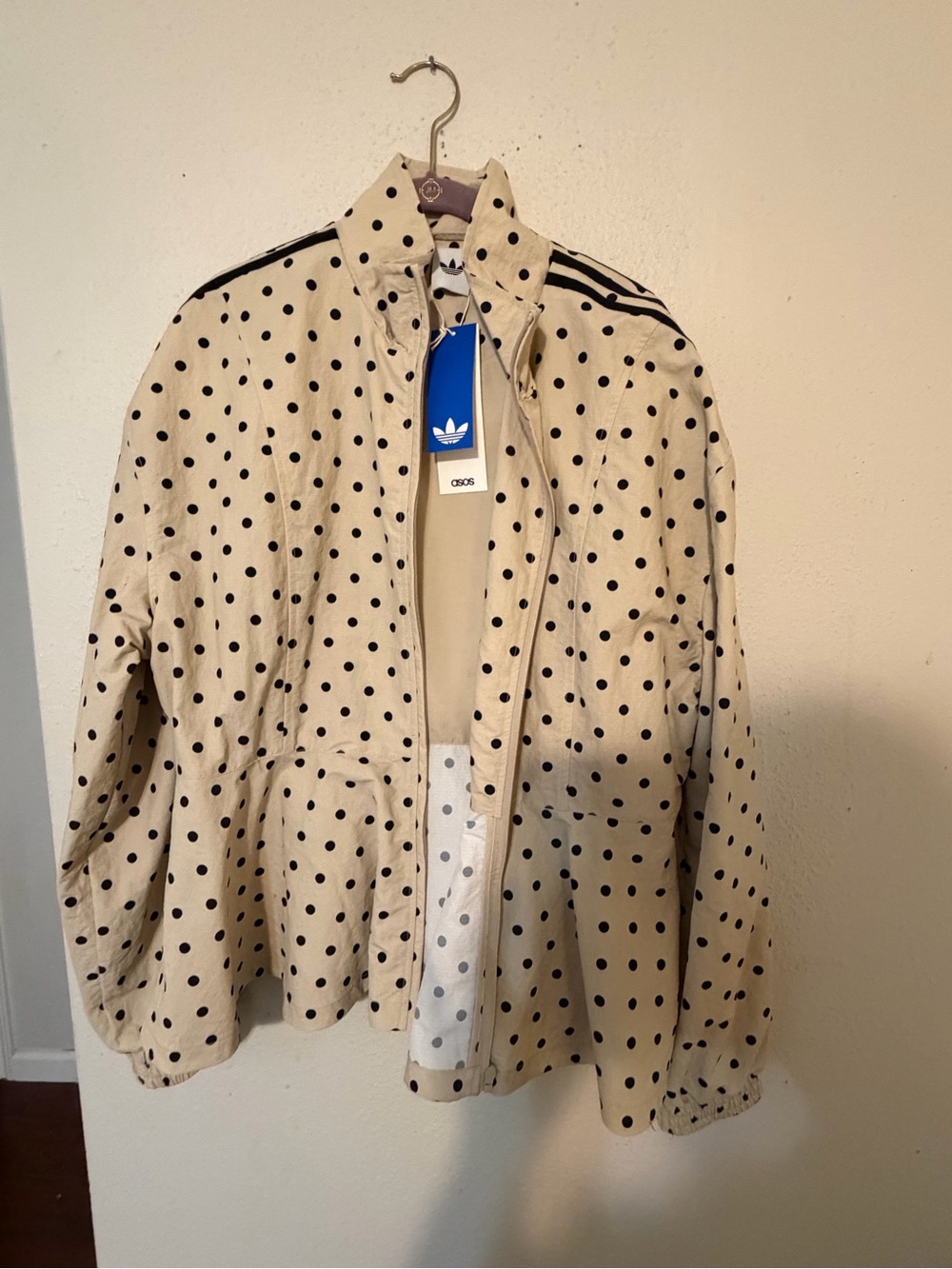 NEW adidas Originals x ASOS
Cream Polka Dot Jacket - Picture 3 of 8
